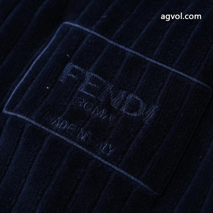 ブランド 品 スーパー コピーFENDI新商品 今シーズン新作！大人もOK！ 即発送OKコート_0_3