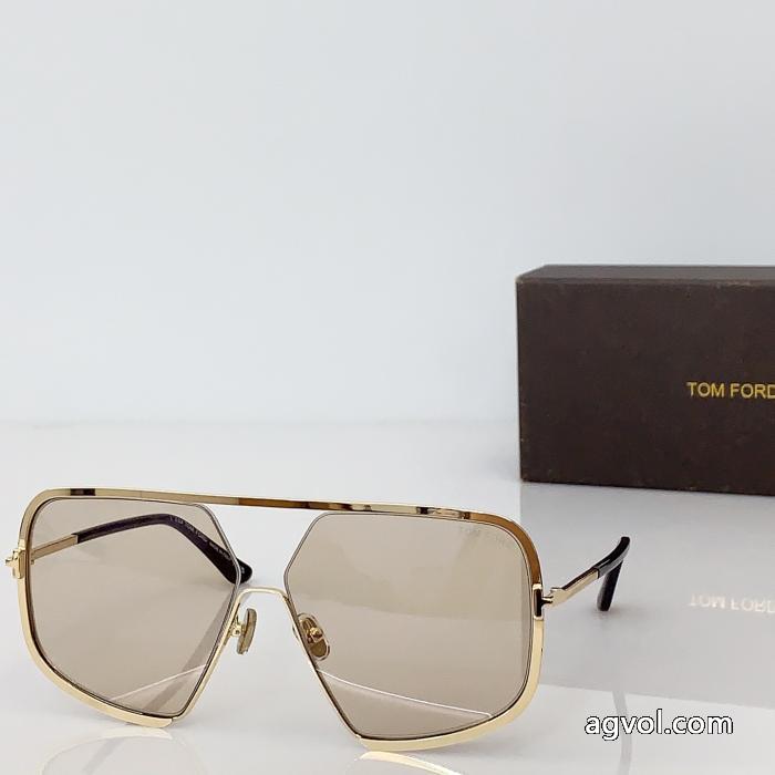 好印象をゲット セレブ愛用 精製加工TOM FORDブランド 通販 激安サングラス.._0_5
