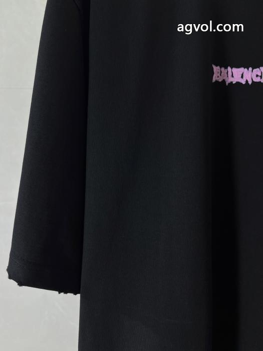 バレンシアガ肌触りのいい   大好評 高級感のあるデザイン偽物 ブランド 販売Tシャツ._0_3