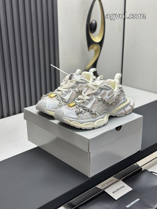 ブランド 通販 激安スニーカーbalenciaga手元に在庫あり 大人の余裕が漂う 大特価._0_0