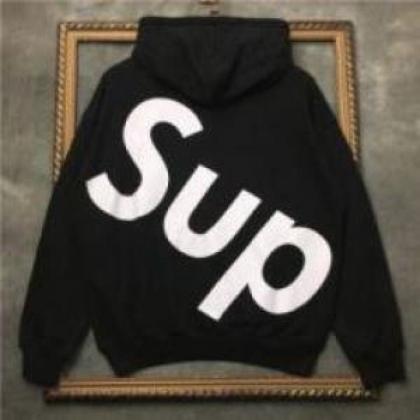 これからの季節に大活躍間違いなし☆★ シュプリーム コピー SUPREMEコピー 3色可選 2026 パーカー