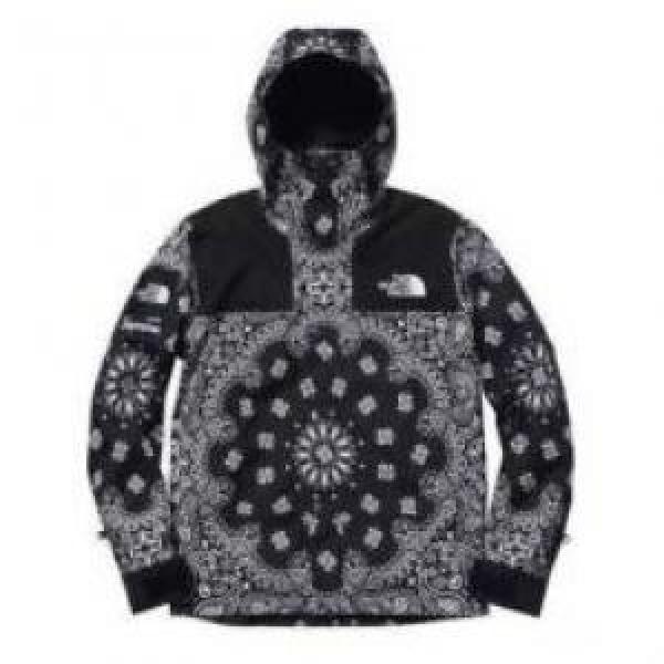 高評価の人気品 SUPREMEコピー 3色可選 2026 BANDANA MOUNTAIN PARKA JACKET SUP パーカー シュプリーム コピー
