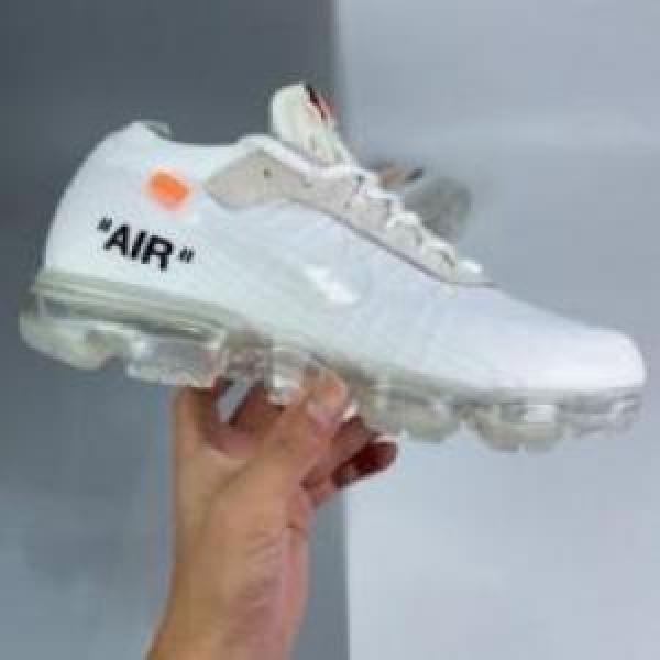 シューズ オフホワイトコピー 飽きの来ない OFF-WHITEコピー コスパ最高のプライス 2026 スニーカー