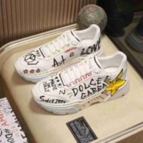 2026 シューズ  Dolce&Gabbanaコピー 上質 コスパ最高のプライス カジュアルシューズ ドルチェ＆ガッバーナコピー