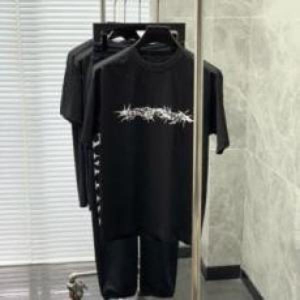 ジバンシィコピー 魅力ファッション 半袖シャツ 上品上質 GIVENCHYコピー 2026 人気販売中
