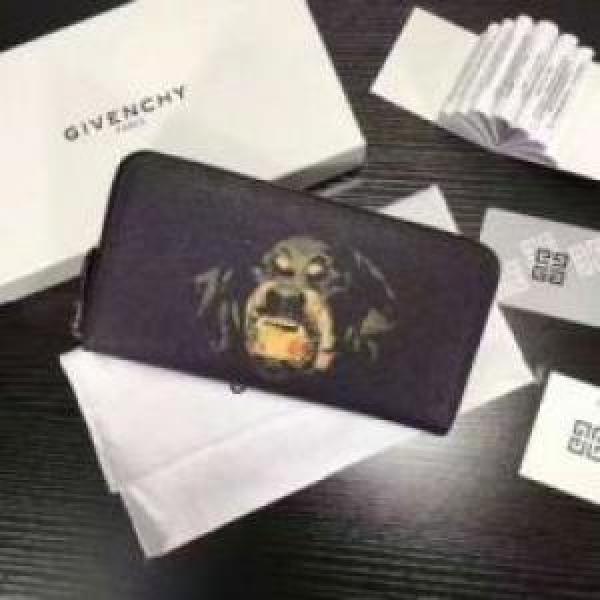 長財布 GIVENCHYコピー ウォレット ジバンシィコピー 2026 耐久性に優れ 紙幣入れ.602.