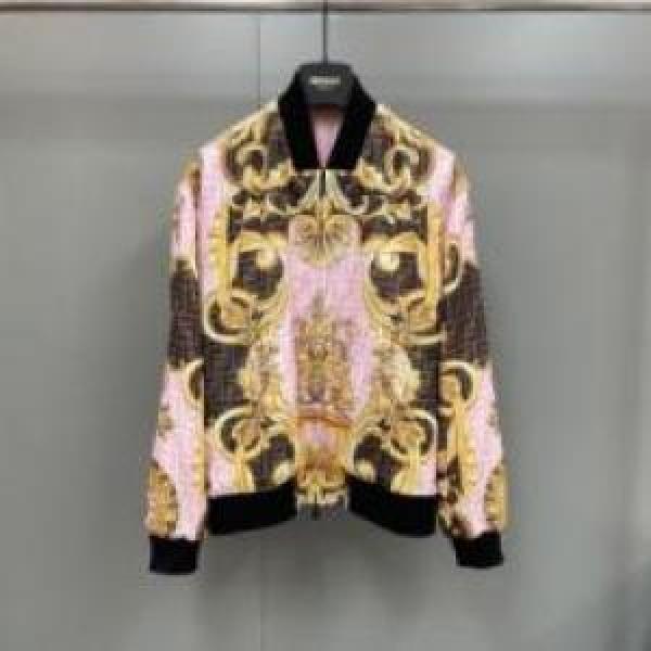 VERSACEコピー 2色可選 ブルゾン お洒落に魅せる ヴェルサーチコピー 人気販売中 2026
