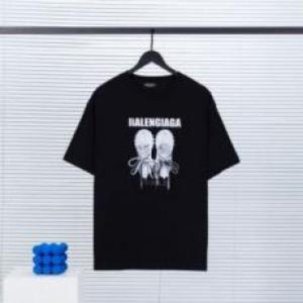 柔らかな質感 2色可選 BALENCIAGAコピー バレンシアガコピー 2026 半袖Tシャツ 大注目