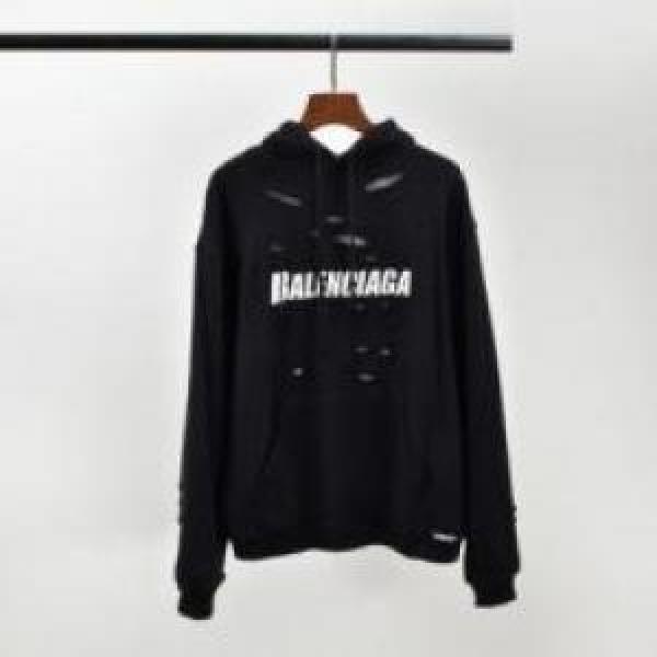 こだわりのコート トップス パーカー  バレンシアガコピー 2026 BALENCIAGAコピー セレブ愛用の超人気商品 多色可選