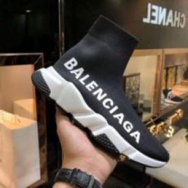 2026 高評価の人気品 BALENCIAGAコピー バレンシアガコピー 優しい履き心地 スニーカー 秋冬