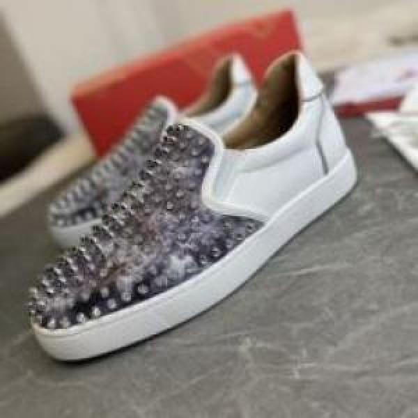 ランキング1位 Christian Louboutinコピー 2025 シューズ  スニーカー クリスチャンルブタンコピー