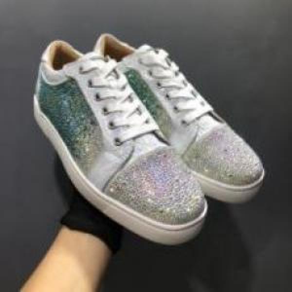 お買い得品  Christian Louboutinコピー 2025 クリスチャンルブタンコピー シューズ カジュアルシューズ 洗練を十分に演出する