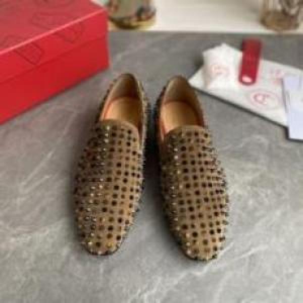 今一番HOTな新品  愛らしさ抜群！カジュアルシューズ Christian Louboutinコピー 2026 クリスチャンルブタンコピー  シューズ