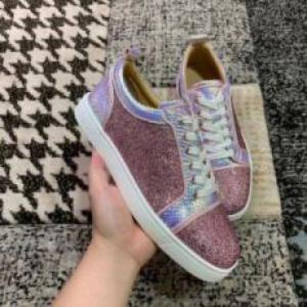 高級感ある 男女兼得 コスパ最高のプライス クリスチャンルブタンコピー シューズ  2026 Christian Louboutinコピー カジュアルシューズ