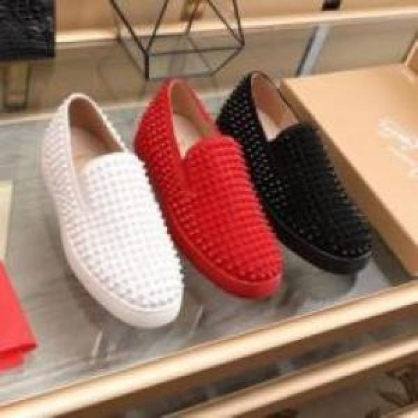 一番人気の新作はこれ シューズ カジュアルシューズ クリスチャンルブタンコピー 完売再入荷 Christian Louboutinコピー 2026 3色可選
