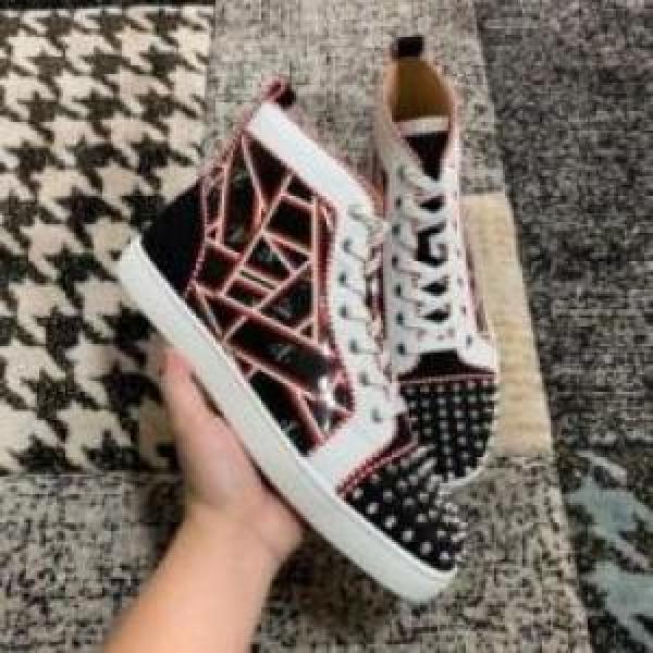 海外限定ライン 2025 シューズ カジュアルシューズ クリスチャンルブタンコピー Christian Louboutinコピー 流行を超えた定番シューズ