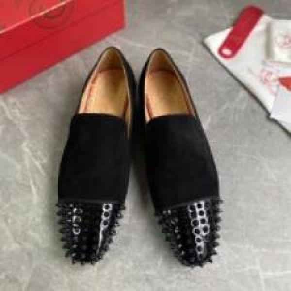 魅力的 カジュアルシューズ Christian Louboutinコピー 2026  シューズ クリスチャンルブタンコピー 落ち着いた感覚