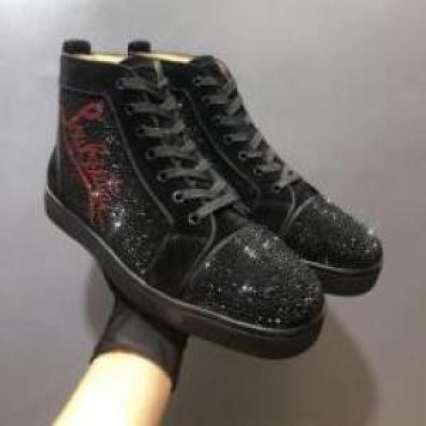 コンフォート Christian Louboutinコピー カジュアルシューズ クリスチャンルブタンコピー 2025 シューズ