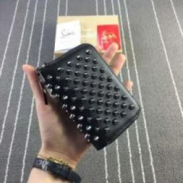 2026 海外セレブ愛用 クリスチャンルブタンコピー ウォレット Christian Louboutinコピー お洒落に魅せる.610.