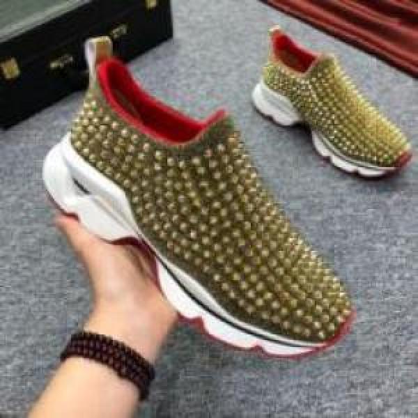 Christian Louboutinコピー シューズ スニーカー 韓国の人気 クリスチャンルブタンコピー 2026 流通限定モデル
