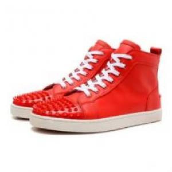 強い魅力を感じる一枚 2026 カジュアルシューズ シューズ 落ち着いた質感 Christian Louboutinコピー クリスチャンルブタンコピー