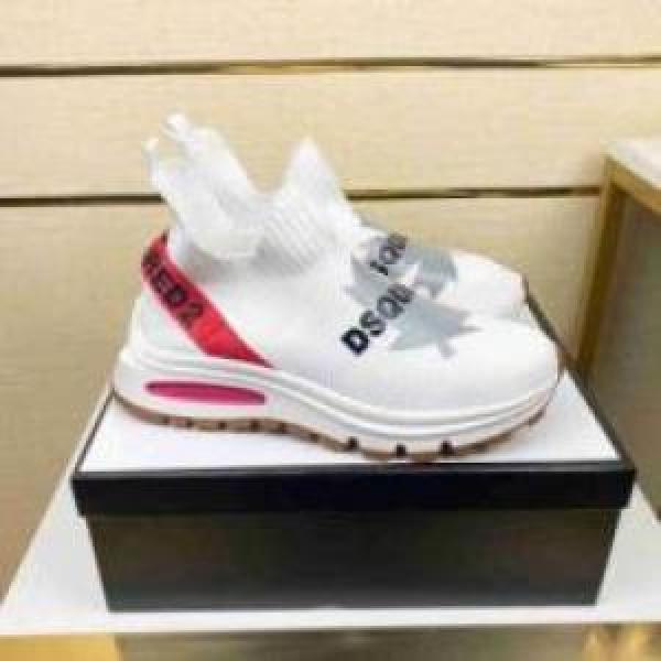 ディースクエアードコピー DSQUARED2コピー スニーカー 個性的なデザイン 2色可選 2025 シューズ
