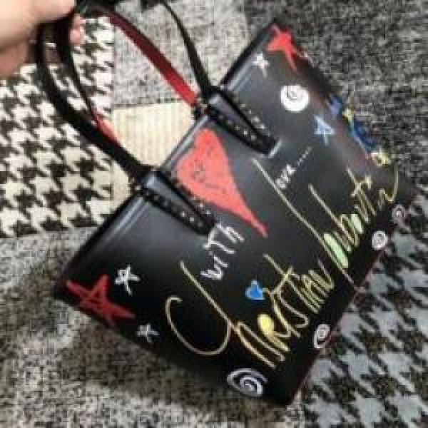 クリスチャンルブタンコピー オリジナル 2026 ショルダーバッグ Christian Louboutinコピー スマートウォレット.611.