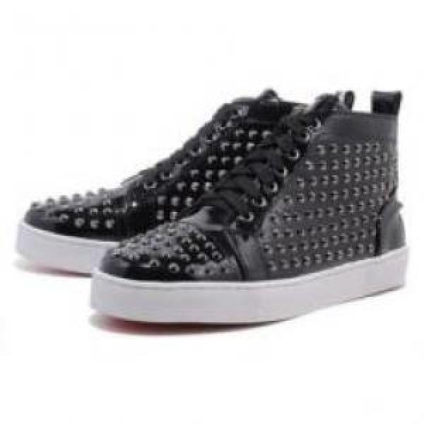 上質 カジュアルシューズ  クリスチャンルブタンコピー 履き心地のいい 2026 シューズ Christian Louboutinコピー