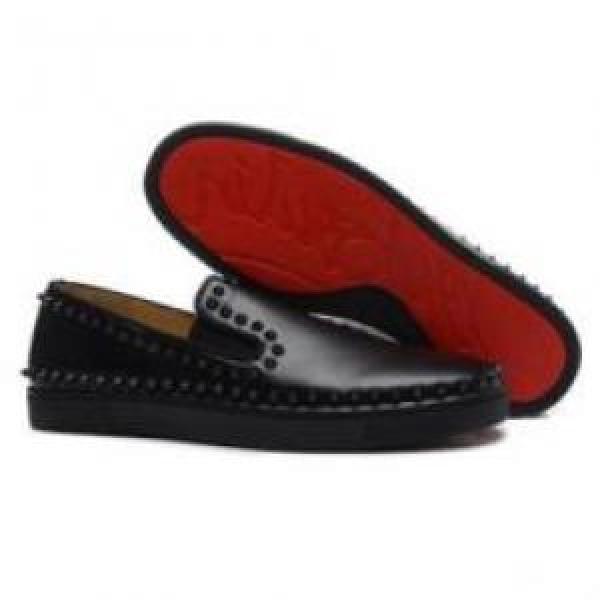 お洒落な存在感 2026 クリスチャンルブタンコピー 肌触りの気持ちい〜 カジュアルシューズ シューズ  Christian Louboutinコピー