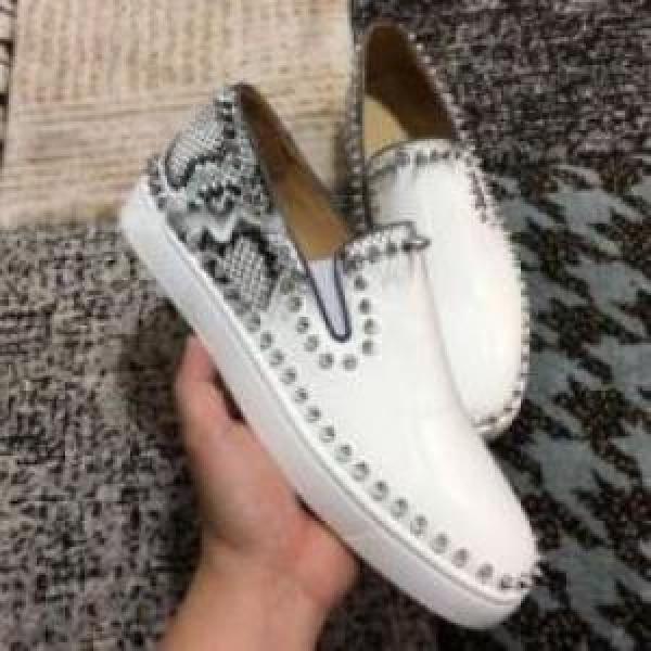 クリスチャンルブタンコピー 個性派 カジュアルシューズ シューズ Christian Louboutinコピー 高評価の人気品  2025