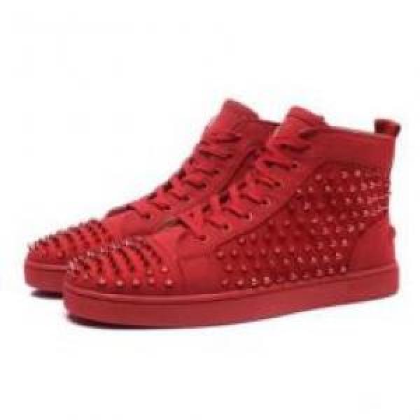 リゾートスタイル シューズ  2026  Christian Louboutinコピー カジュアルシューズ  高評価の人気品 クリスチャンルブタンコピー