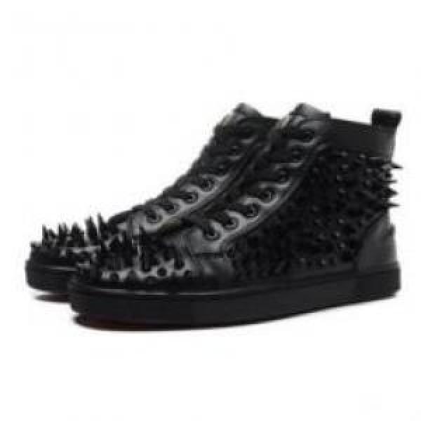 2026  Christian Louboutinコピー 海外セレブ定番愛用 上質  クリスチャンルブタンコピー カジュアルシューズ シューズ