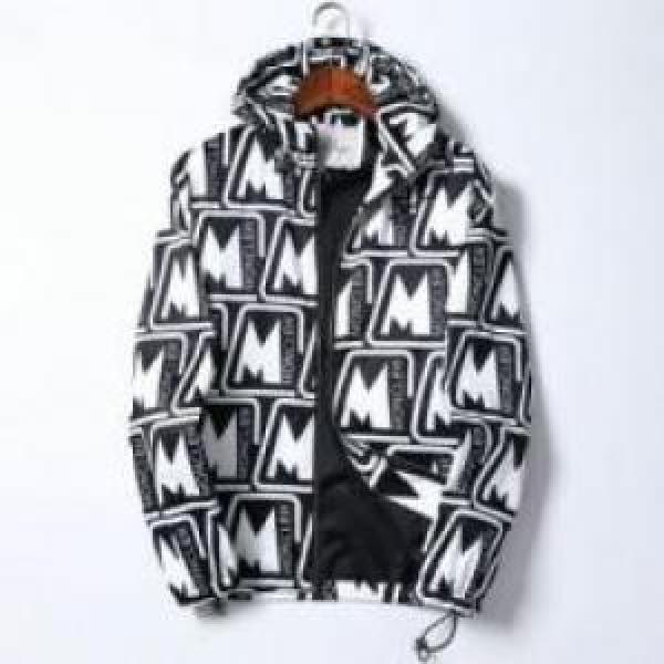 艶やかなコートモンクレール MONCLER 2026 ファション性の高い ブルゾン ジャケット  MONCLER偽物ブランド