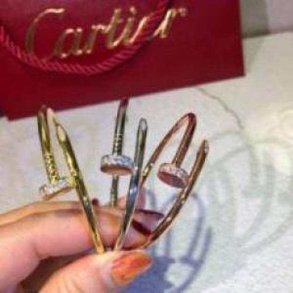 一味違うケーブル編みが魅力満点 バングル 3色可選 カルティエ CARTIER 2026春夏 スーパーコピー