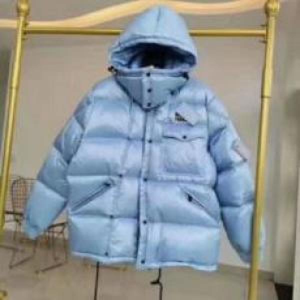 特別人気感謝SALE モンクレールコピー 真冬でも温かく過ごせる ダウンジャケット MONCLERコピー 2026  3色可選
