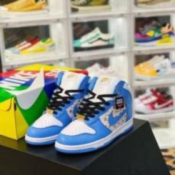2色可選 大好評? シュプリーム コピー 2026 SUPREMEコピー  supreme&times;Nike SB Dunk High &ldquo;Team Crimson&rdquo; ランニングシューズ ハイプ
