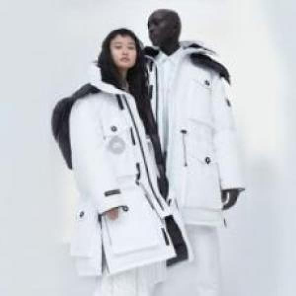 2026 カナダグースコピー 2色可選 Canada Gooseコピー   特別人気感謝SALE　 EXPEDITION PARKA X JUUN.J ダウンジャケット