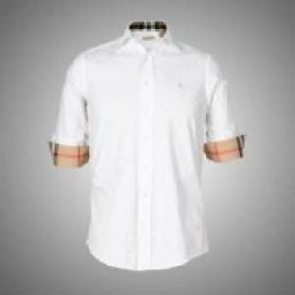 バーバリーコピー ずっと人気? 2026 BURBERRYコピー  長袖シャツ シンプル 大人のおしゃれに