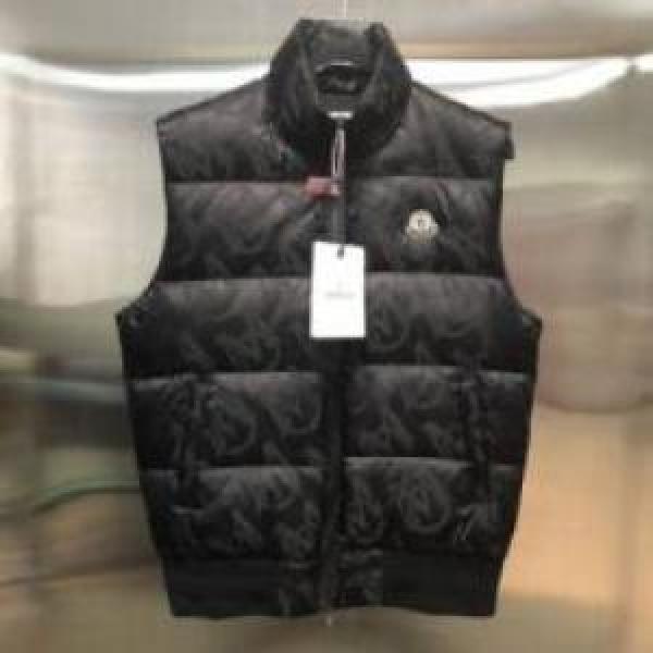 モンクレールコピー  MONCLERコピー  ベスト お洒落な存在感 2025 撥水性がある ダウンジャケット