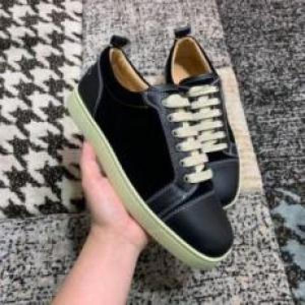 高品質 2026 シューズ カジュアルシューズ  Christian Louboutinコピー クリスチャンルブタンコピー トレンド感があるおしゃれな爆買いセール