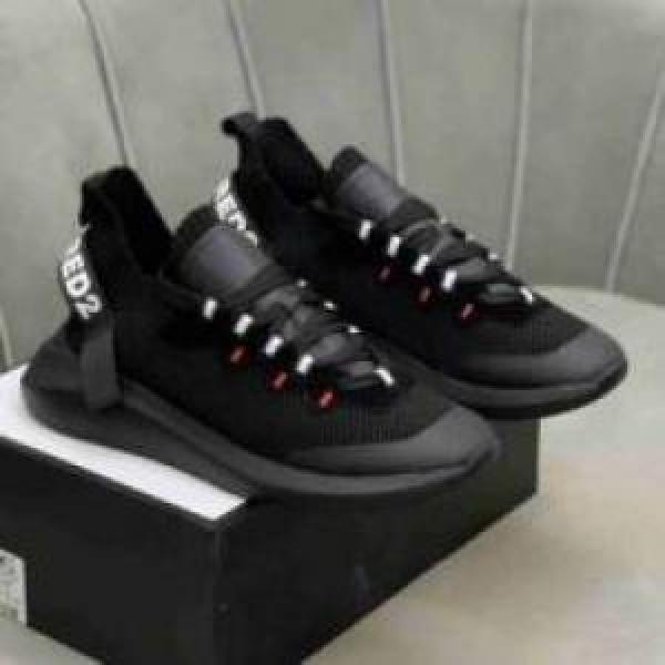 シューズ  スニーカー 特別人気感謝SALE 柔軟 ディースクエアードコピー DSQUARED2コピー 2026