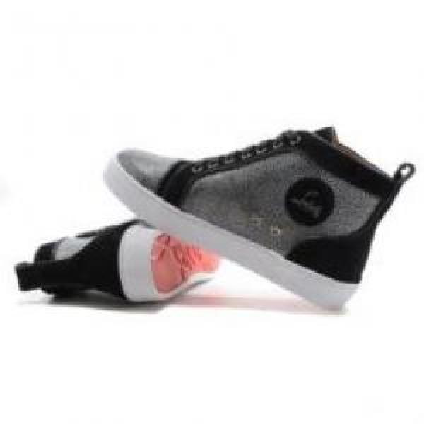 カジュアルシューズ 2026 シューズ Christian Louboutinコピー 完成度の高い逸品 クリスチャンルブタンコピー 【新型タイプ入荷】