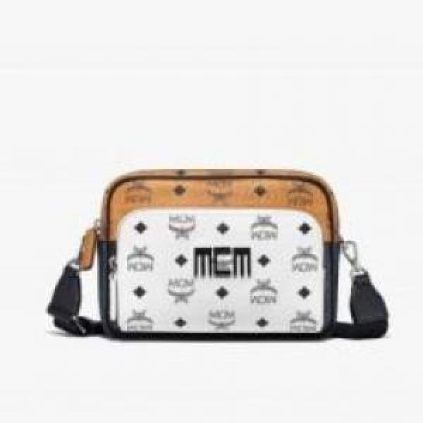 エムシーエム コピー ムダな装飾を排したデザイン  バッグ  ショルダーバッグ 2026 MCM 大注目.594.