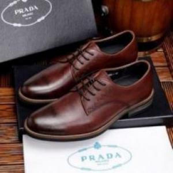 革靴 ポップ プラダコピー 透湿?防水素材採用 2026 PRADAコピー シューズ