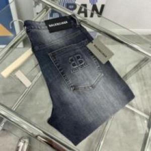 スタイルアップ効果 デニムパンツ BALENCIAGAスーパーコピー 2026新作入荷100%新品  バレンシアガコピー