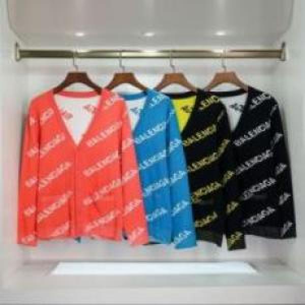 バレンシアガスーパーコピー人気定番2026 BALENCIAGA偽物ブランド ニットコート圧倒的な新作  4色可選