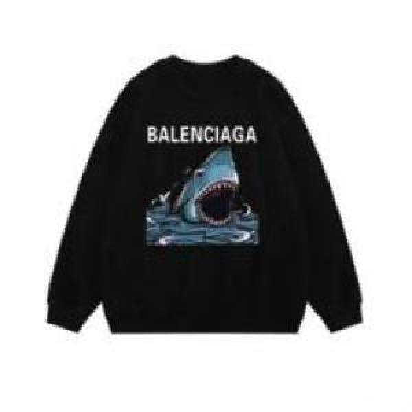 プルオーバーパーカー 2色可選 お買い得高品質 BALENCIAGAスーパーコピー 激安 赤字超特価2026 バレンシアガコピー