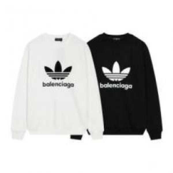 BALENCIAGAコピー激安大特価2026 爆発的通販 バレンシアガスーパーコピー  2色可選プルオーバーパーカー