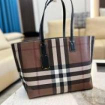 シンプルな外観 バーバリーコピー  2026  バッグ 優美なお出かけスタイル BURBERRYコピー ハンドバッグ.596.