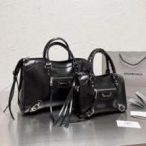 バンドル バレンシアガコピー 2026 ショルダーバッグ 多色可選 BALENCIAGAコピー モデル大絶賛♪.597.